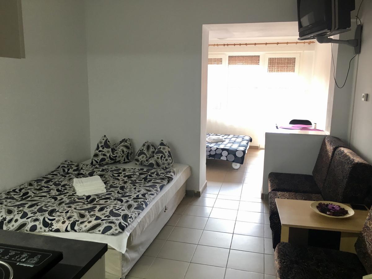 Alex Apartment